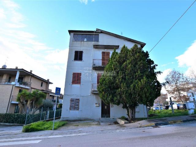 Villa Indipendente in vendita a Marche, Fermo