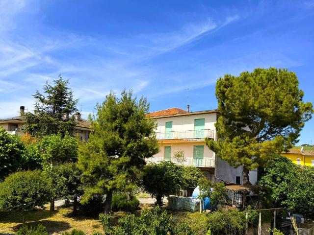 Villa Indipendente in vendita a Marche, Fermo
