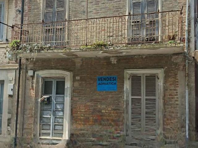 Villa Indipendente in vendita a Centro, Marche