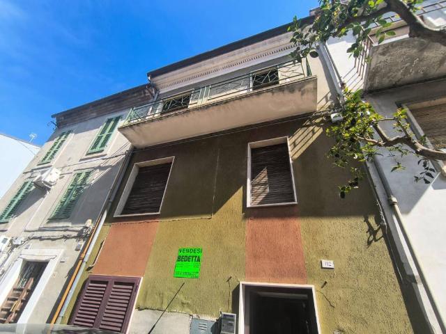 Villa Indipendente in vendita a Centro, Marche