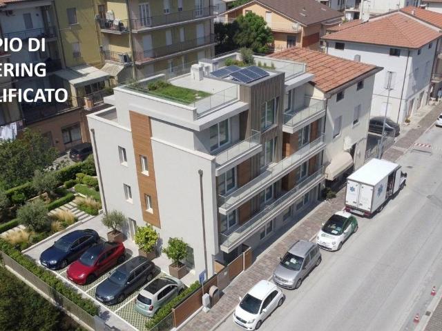 Villa Indipendente in vendita a Faleriense, Marche