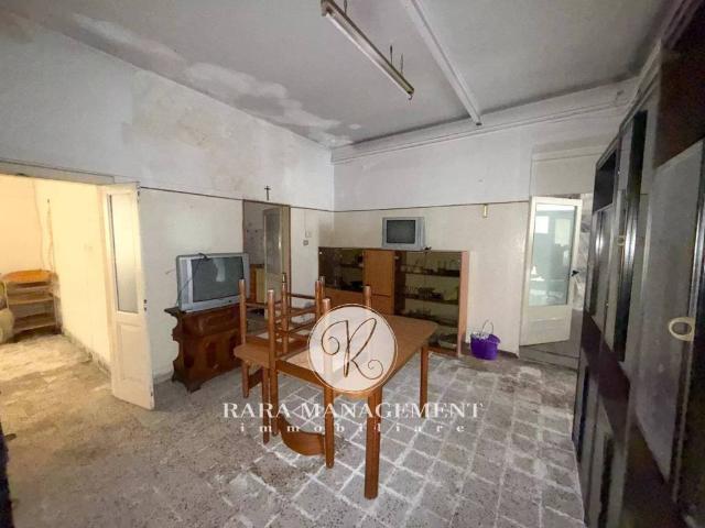 Villa Indipendente in vendita a Centro, Marche
