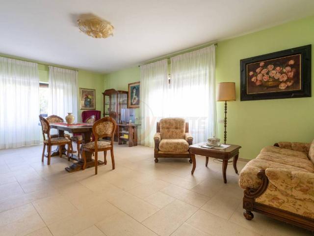 Villa Indipendente in vendita a Porto Torres, Sardigna/Sardegna