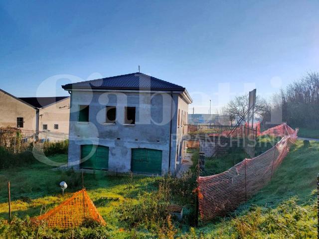 Villa Indipendente in vendita a Porto Viro, Veneto