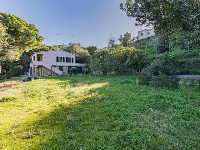 Villa Indipendente in vendita a Acquaviva, Portoferraio