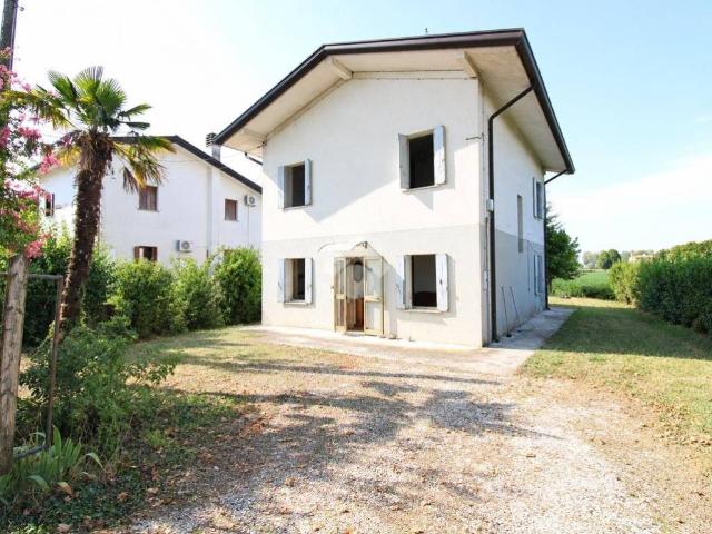 Villa Indipendente in vendita a Summaga, Portogruaro