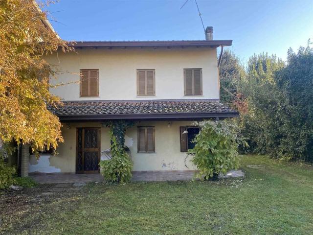 Villa Indipendente in vendita a Portogruaro, Veneto