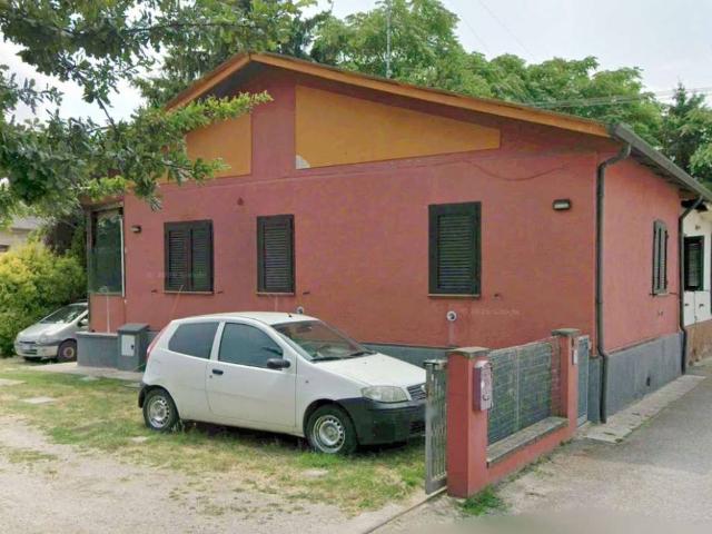 Villa Indipendente in vendita a Portomaggiore, Reggio Emilia