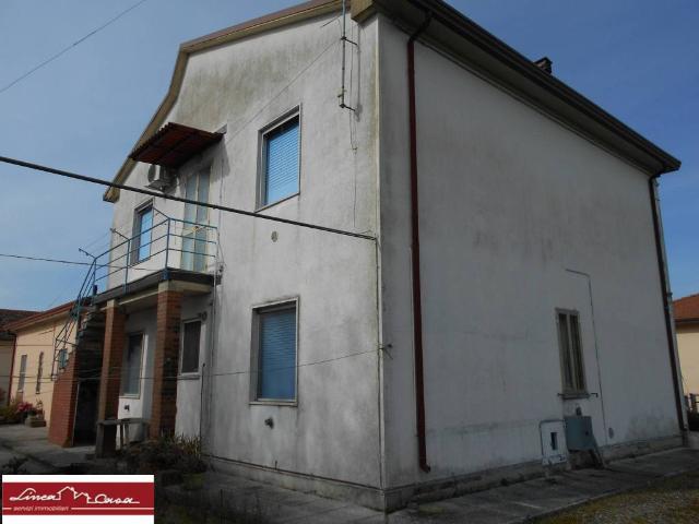 Villa Indipendente in vendita a Portomaggiore, Reggio Emilia