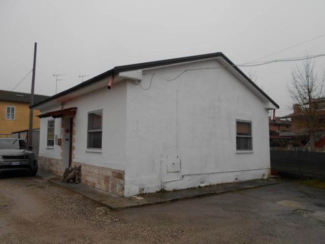 Villa Indipendente in vendita a Portomaggiore, Reggio Emilia