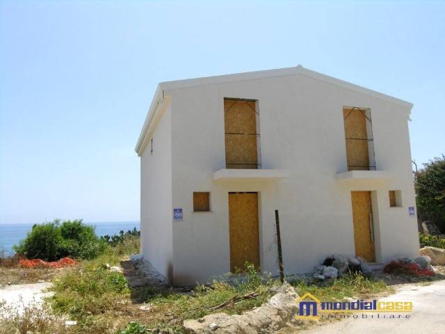 Villa Indipendente in vendita a Portopalo, Sicilia