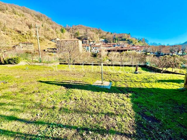 Villa Indipendente in vendita a Piemonte, Biella