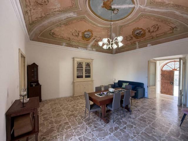 Villa Indipendente in vendita a Posta Fibreno, Frosinone