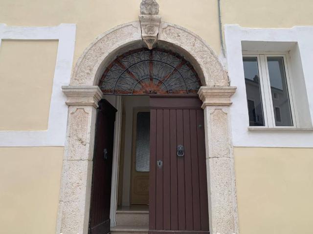 Villa Indipendente in vendita a Posta Fibreno, Lazio
