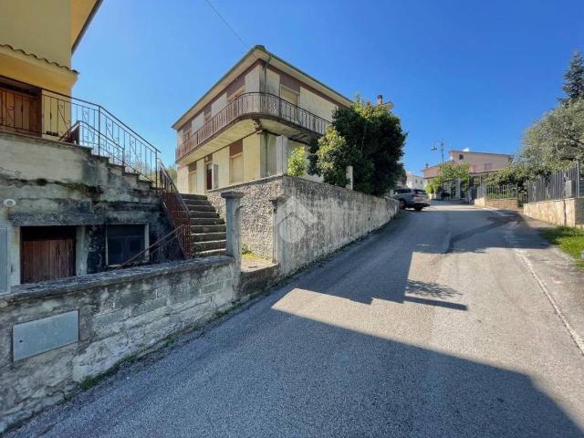 Villa Indipendente in vendita a Posta Fibreno, Lazio