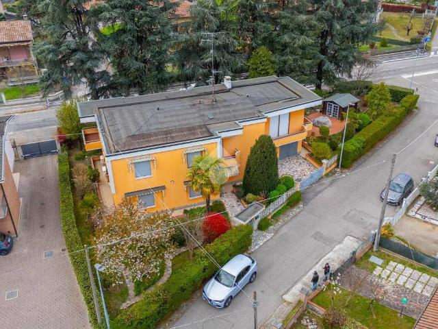 Villa Indipendente in vendita a Bassa Reggiana, Re