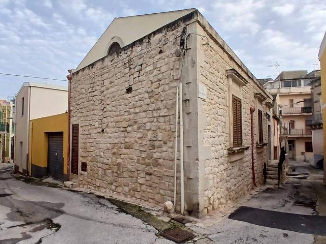 Villa Indipendente in vendita a Pozzallo, Sicilia