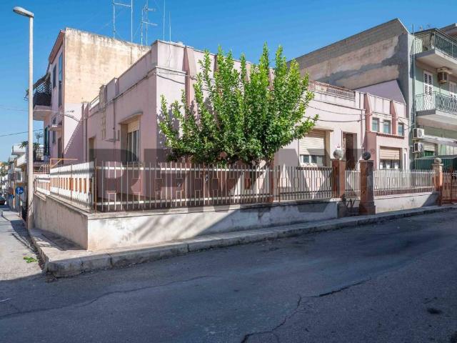 Villa Indipendente in vendita a Raganzino, Pozzallo