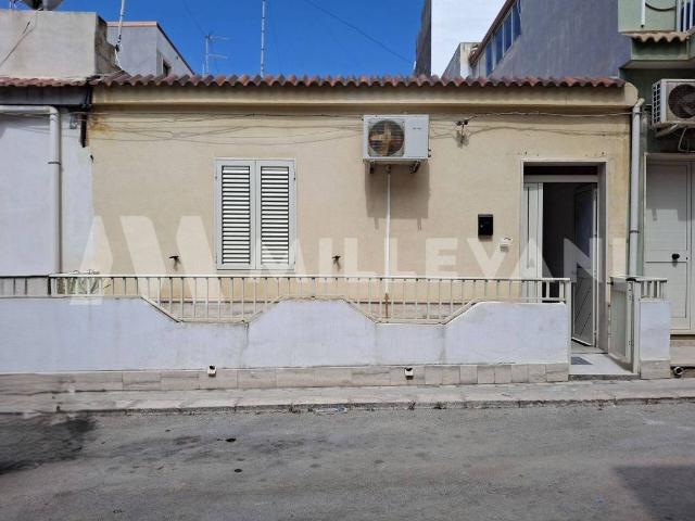 Villa Indipendente in vendita a Pozzallo, Sicilia
