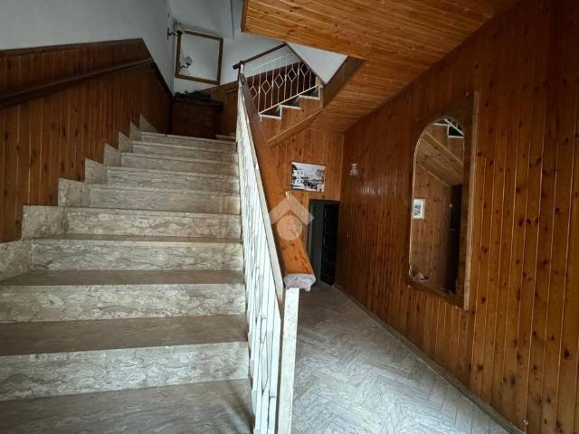 Villa Indipendente in vendita a Pozzilli, Isernia
