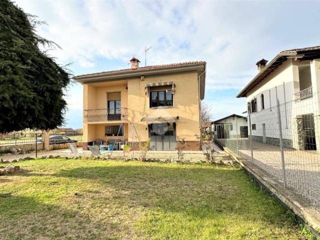 Villa Indipendente in vendita a Piemonte, Alessandria