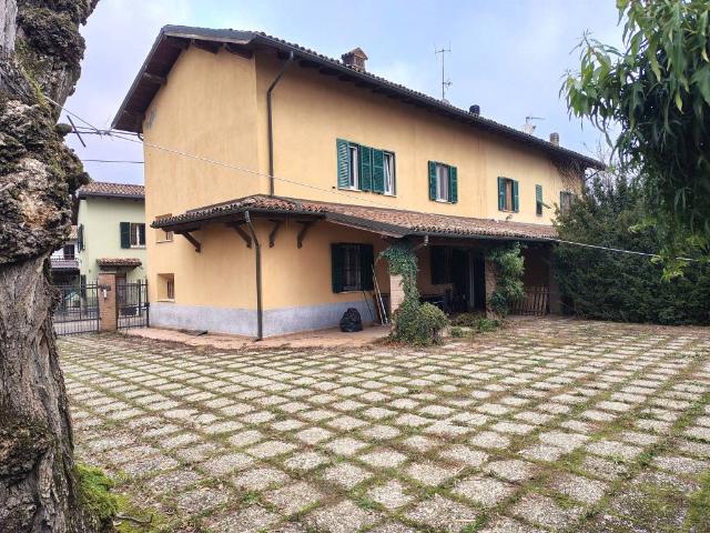 Villa Indipendente in vendita a Piemonte, Alessandria