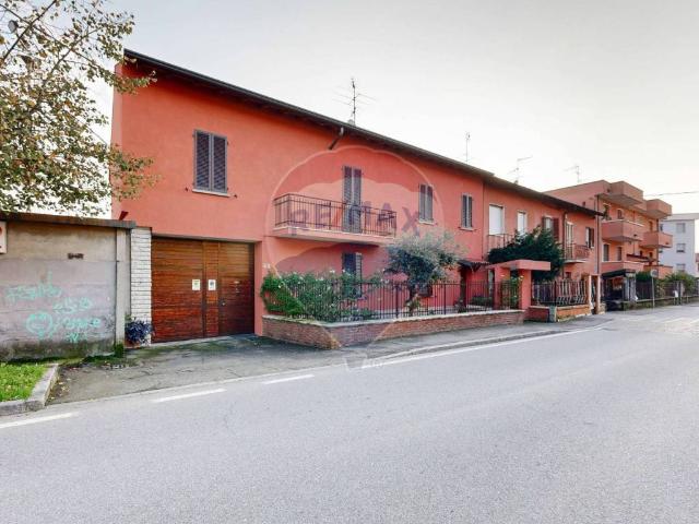 Villa Indipendente in vendita a Pozzuolo Martesana, Lombardia