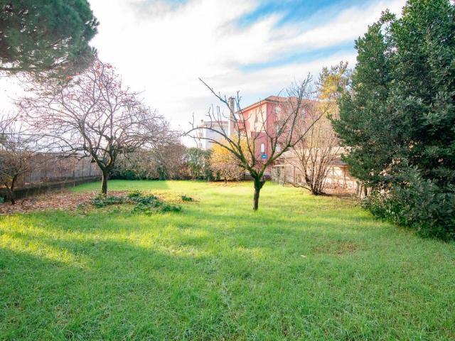 Villa Indipendente in vendita a Pozzuolo Martesana, Lombardia