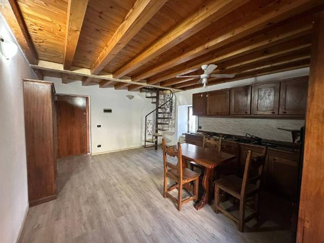 Villa Indipendente in vendita a Pradalunga, Lombardia