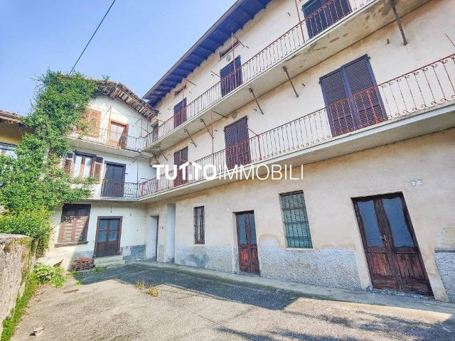 Villa Indipendente in vendita a Cornale, Pradalunga