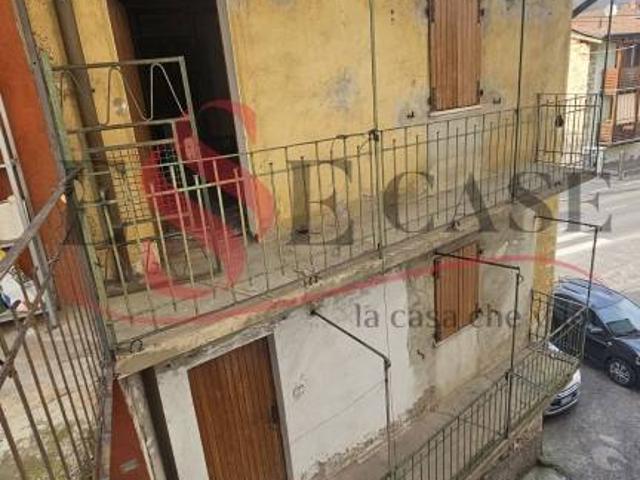 Villa Indipendente in vendita a Cornale, Pradalunga