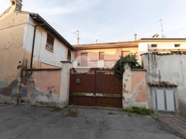 Villa Indipendente in vendita a Pralboino, Lombardia