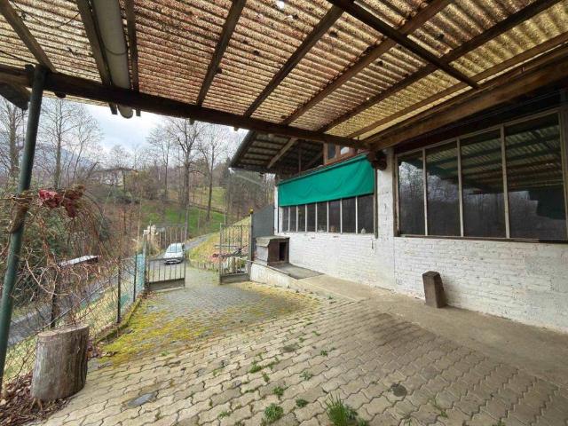 Villa Indipendente in vendita a Piemonte, Biella