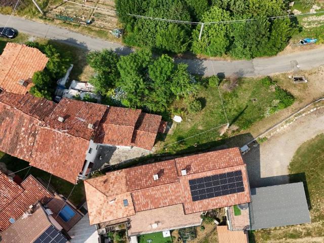 Villa Indipendente in vendita a Piemonte, Biella