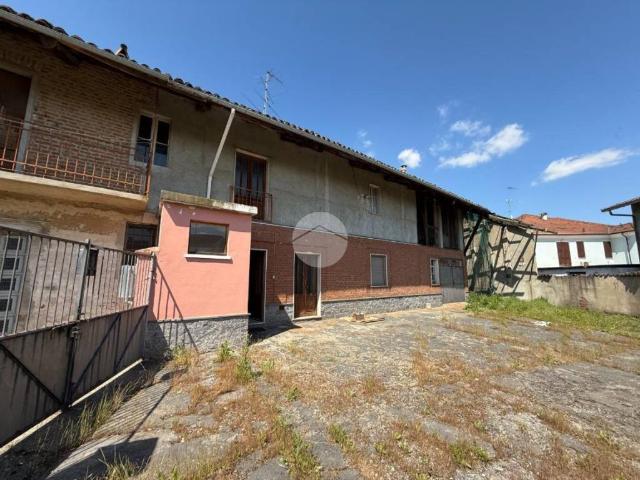 Villa Indipendente in vendita a Piemonte, Vercelli