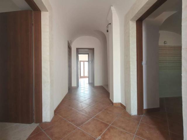 Villa Indipendente in vendita a Prata D'ansidonia, Abruzzo