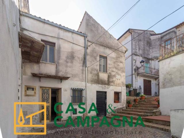 Villa Indipendente in vendita a Pratella, Campania