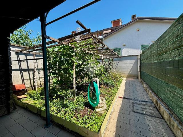 Villa Indipendente in vendita a San Giusto, Prato