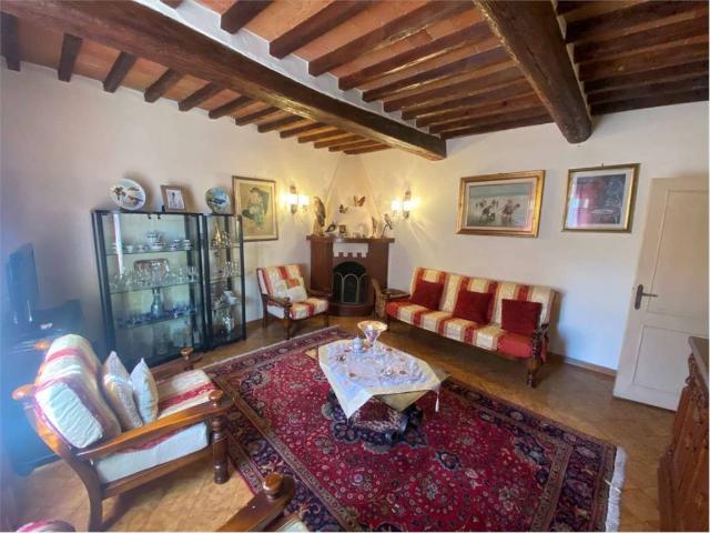 Villa Indipendente in vendita a Vergaio, Prato