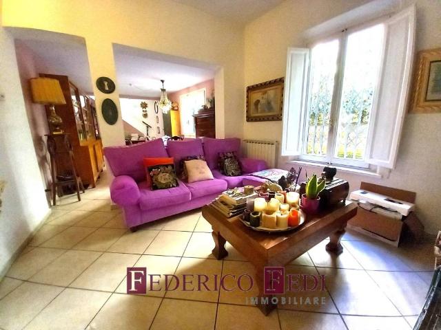 Villa Indipendente in vendita a I lecci, Prato