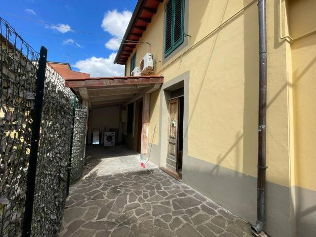 Villa Indipendente in vendita a San Paolo, Prato