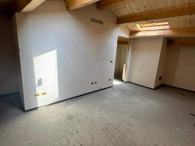 Villa Indipendente in vendita a Vergaio, Prato