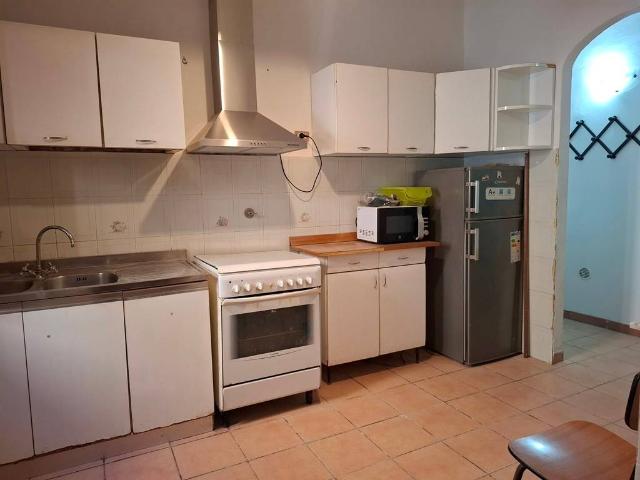 Villa Indipendente in vendita a Prato, Toscana