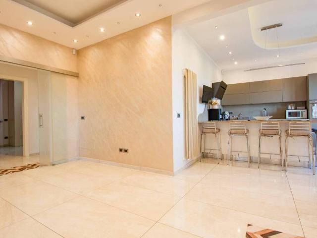 Villa Indipendente in vendita a Palarciano, Prato