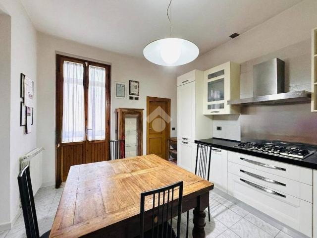 Villa Indipendente in vendita a Sant'Ippolito, Prato