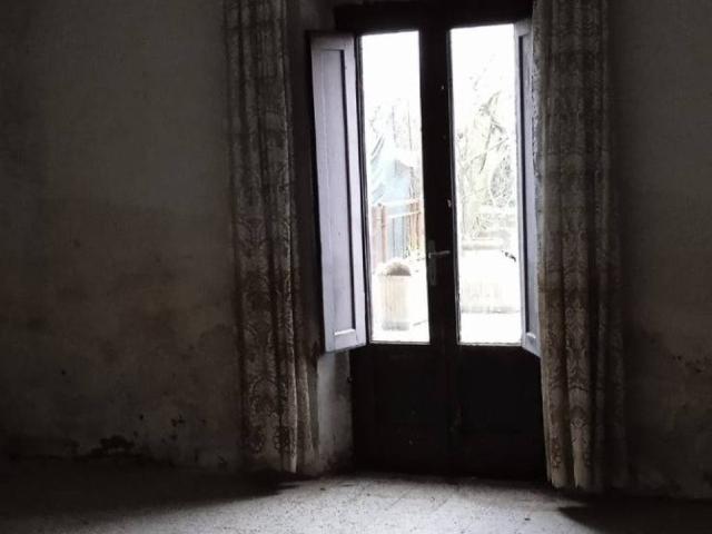 Villa Indipendente in vendita a Prato, Toscana