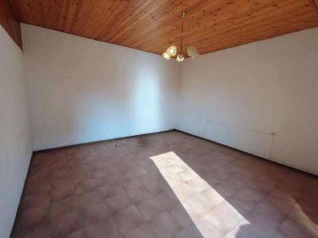 Villa Indipendente in vendita a Prato, Toscana