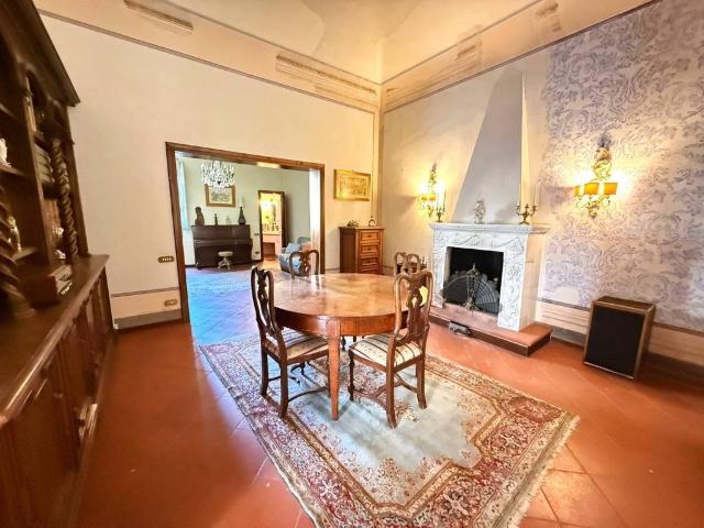 Villa Indipendente in vendita a il Cantiere, Prato