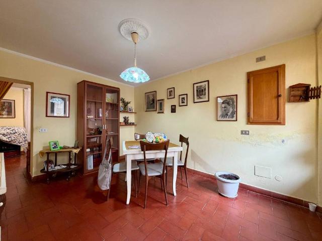 Villa Indipendente in vendita a Figline, Prato