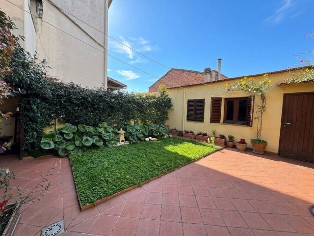 Villa Indipendente in vendita a Soccorso, Prato